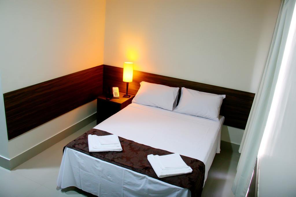 Hotel Belugi Goiânia Room photo
