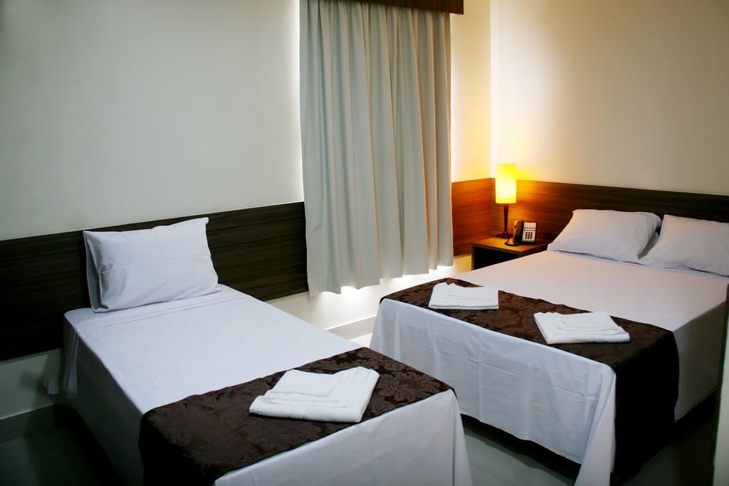 Hotel Belugi Goiânia Room photo